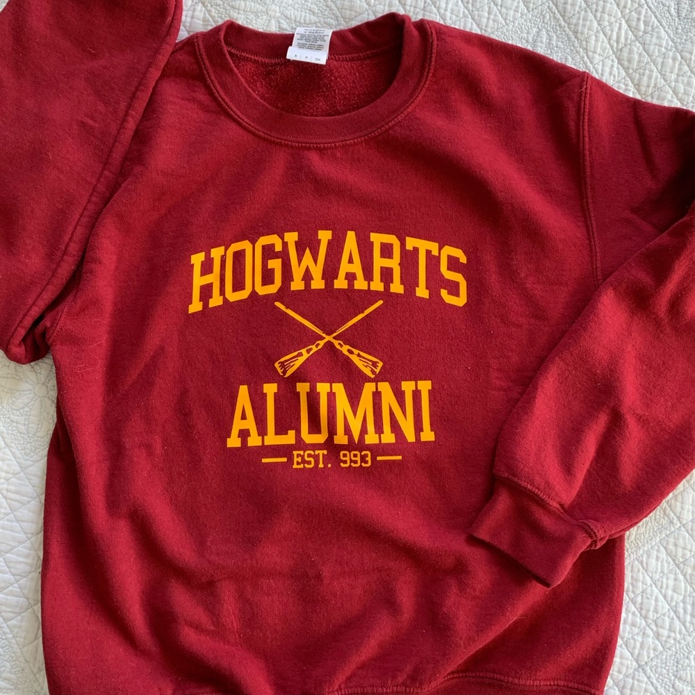 Harry Potter Hogwarts Alumni sweatshirt